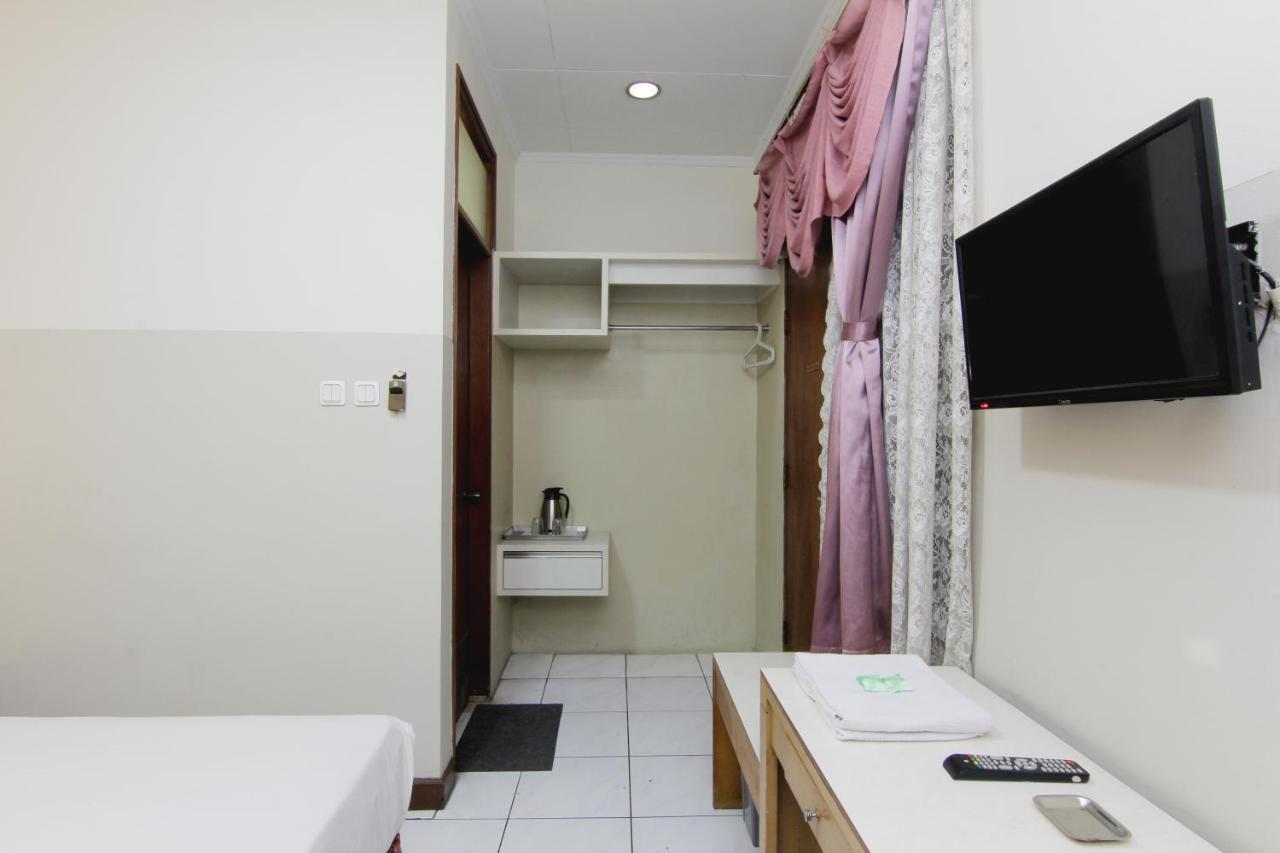 Hotel Palem Бандунг Экстерьер фото