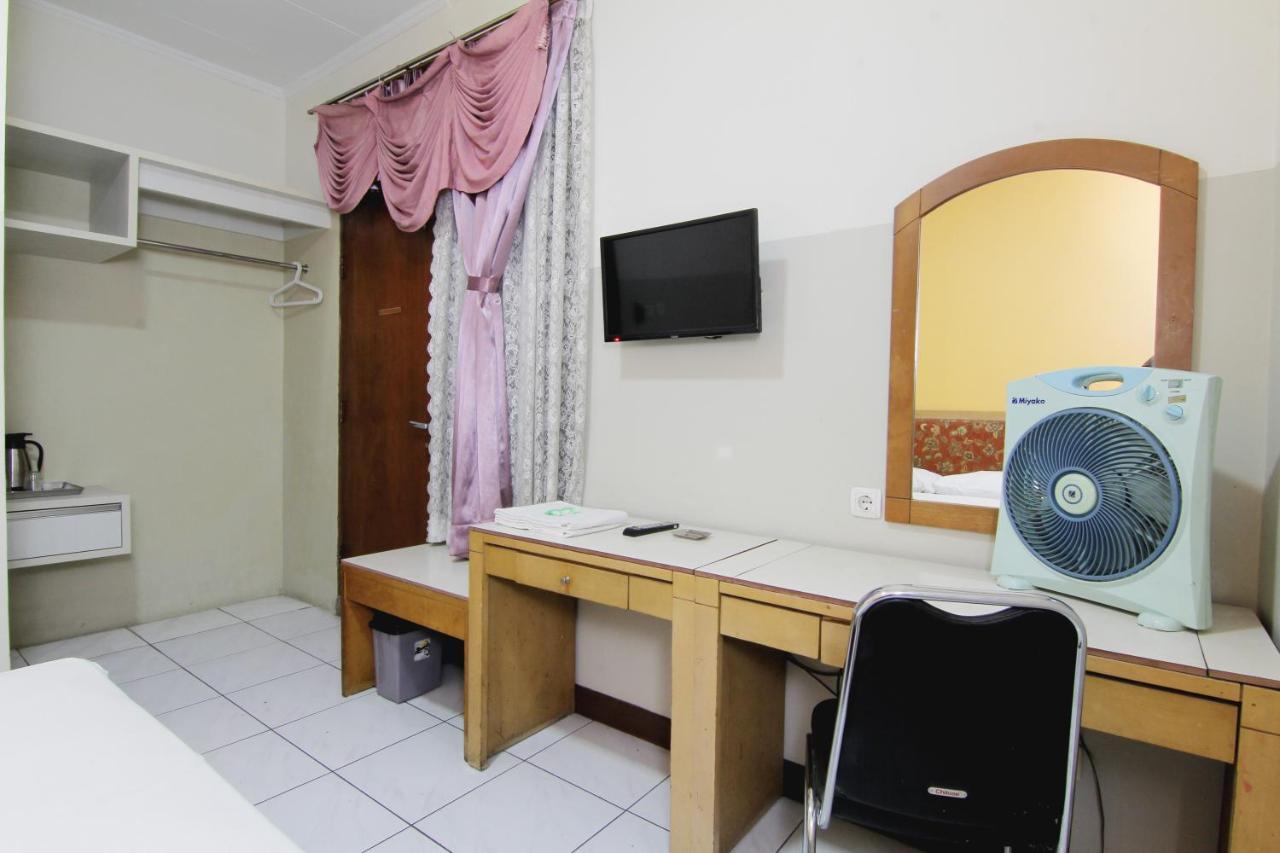 Hotel Palem Бандунг Экстерьер фото