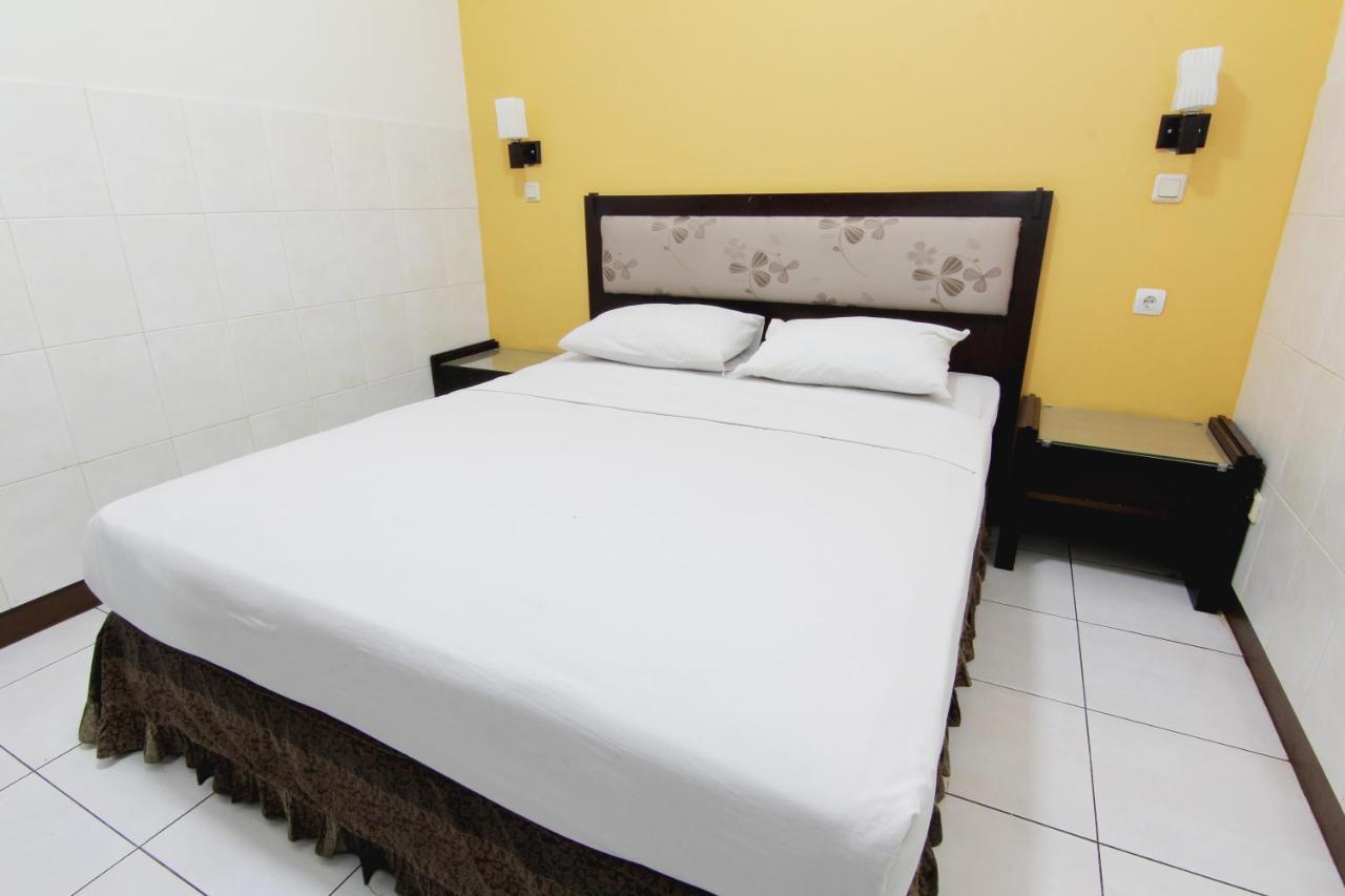 Hotel Palem Бандунг Экстерьер фото