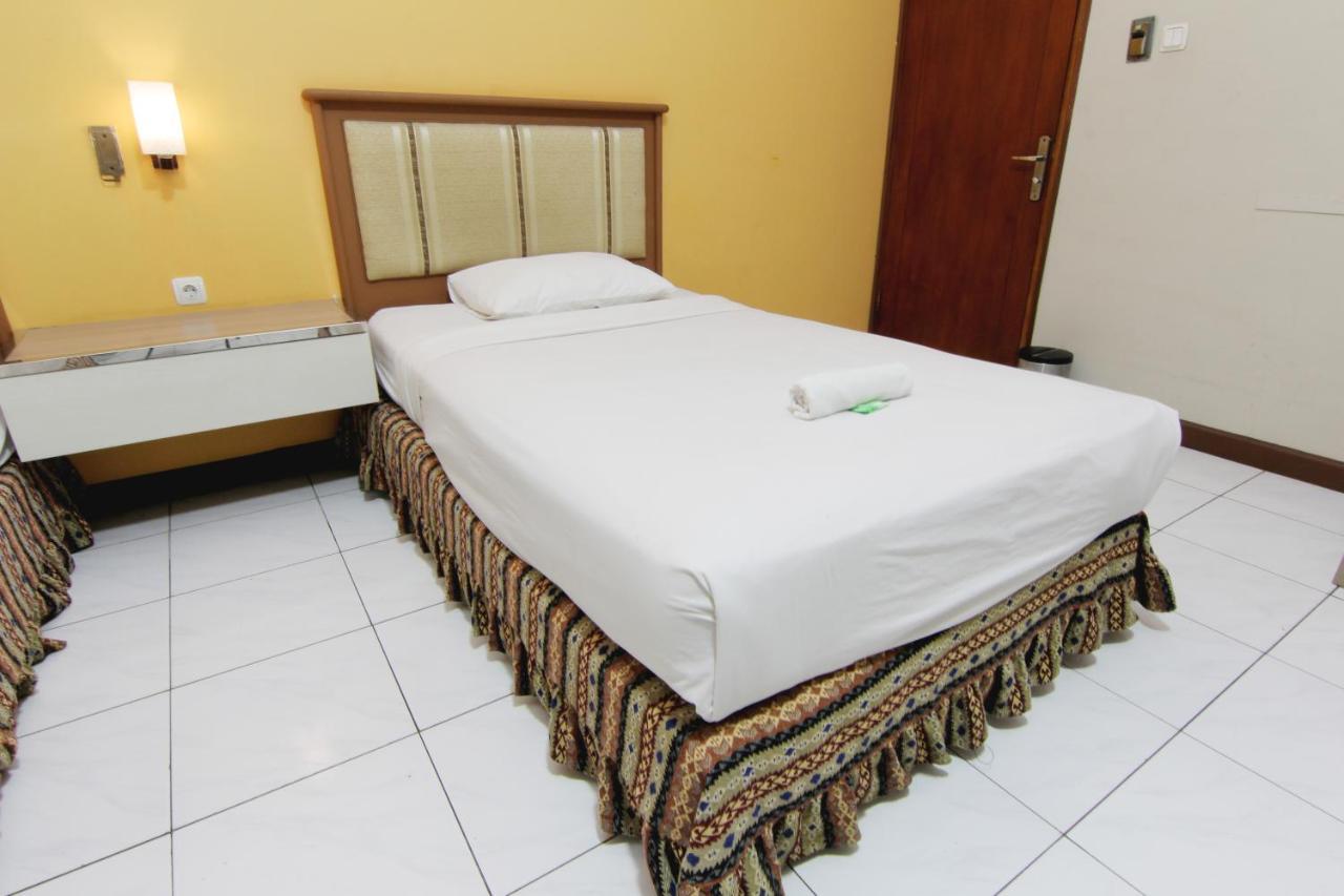 Hotel Palem Бандунг Экстерьер фото