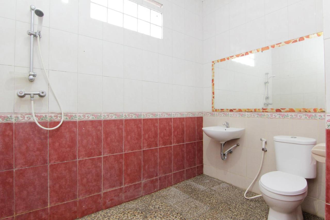 Hotel Palem Бандунг Экстерьер фото